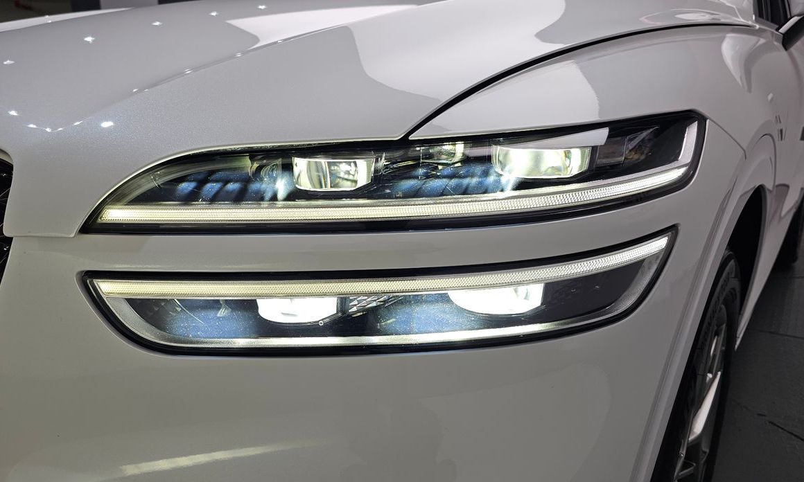 Genesis GV70 2023