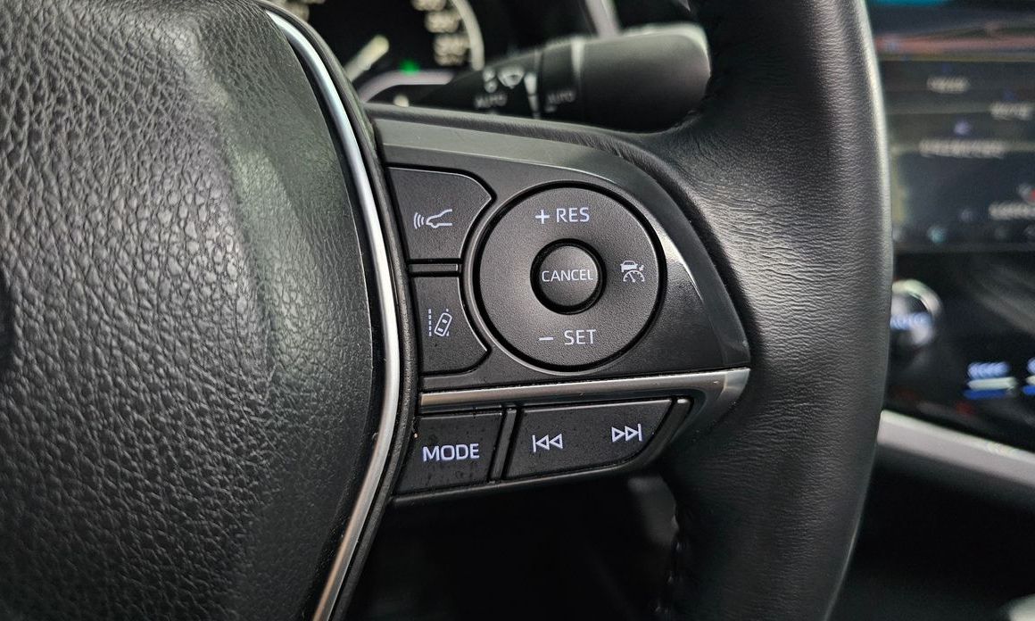 Toyota Camry 2019