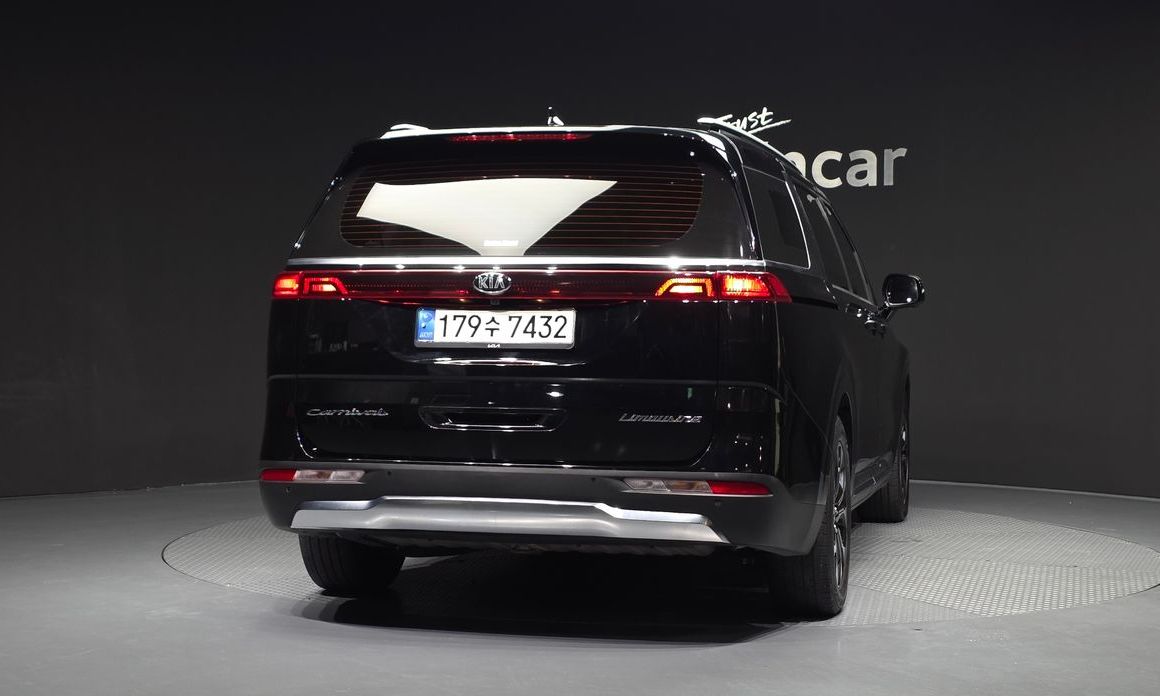 Kia Canival 2021