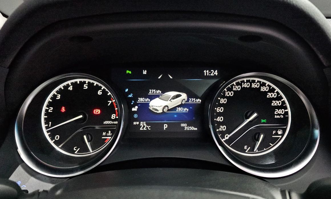 Toyota Camry 2019