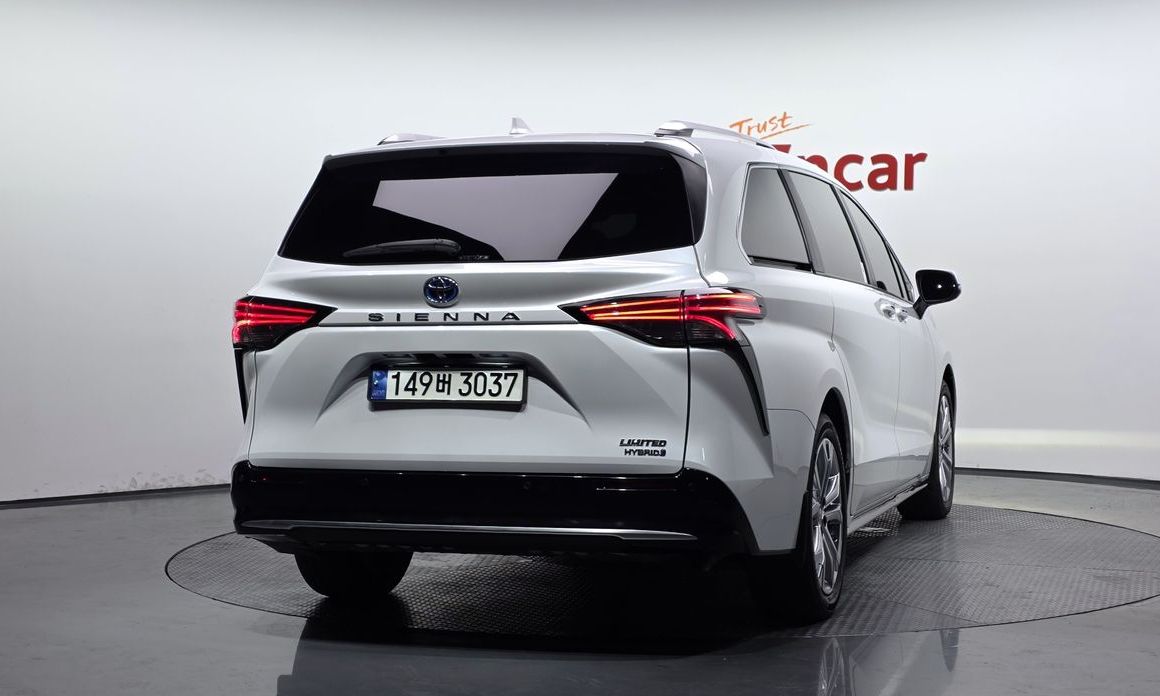 Toyota Sienna 2022