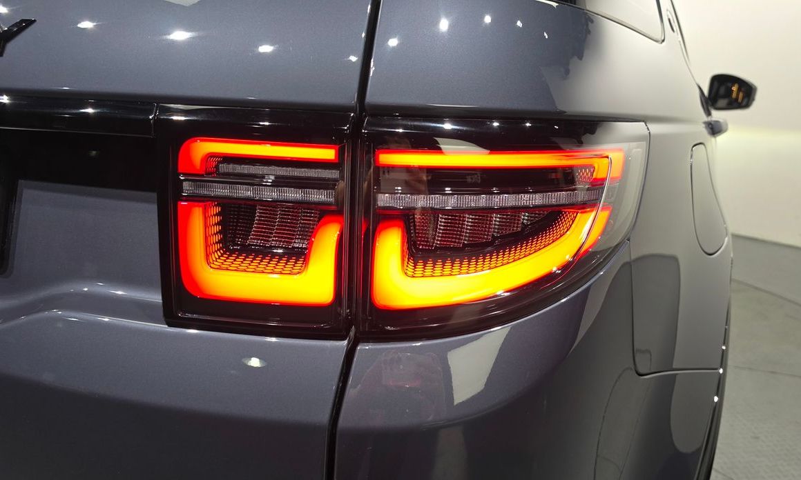 Land Rover Discovery Sport 2025