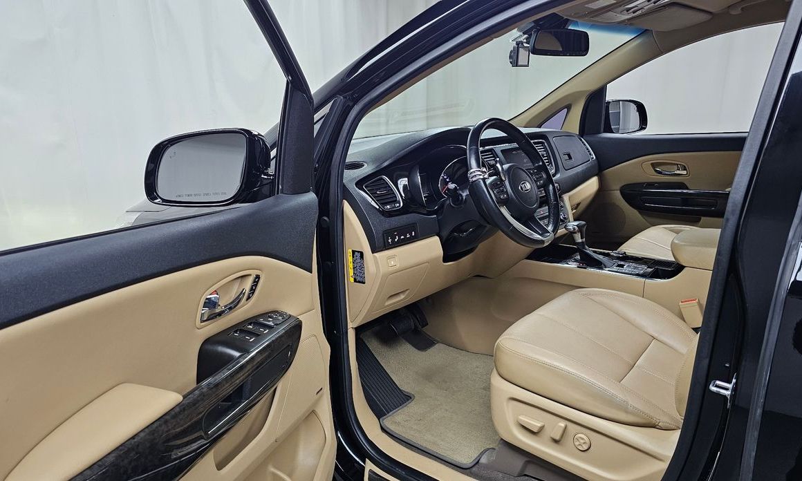 Kia Canival 2019