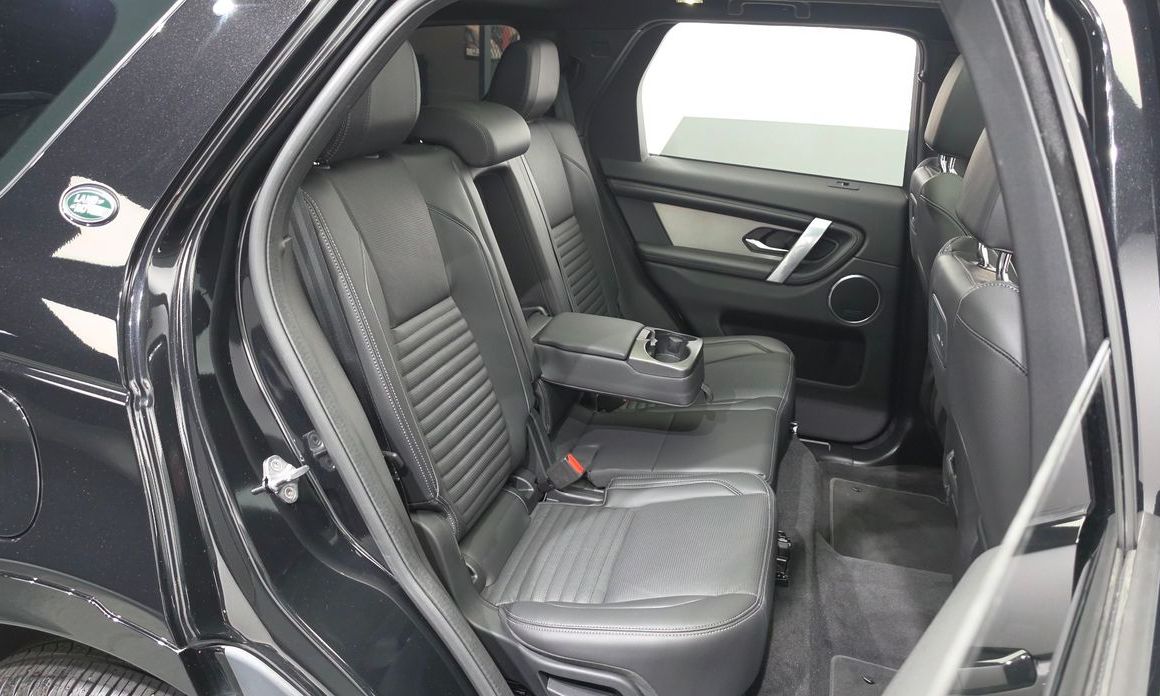 Land Rover Discovery Sport 2025