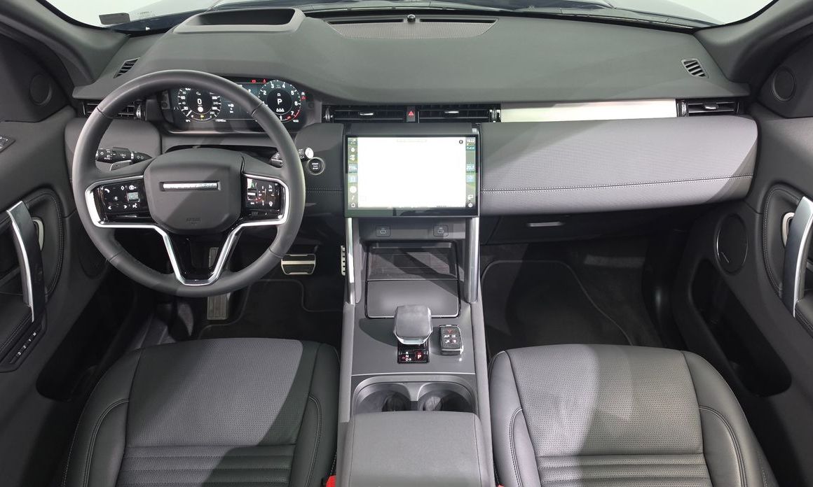 Land Rover Discovery Sport 2025