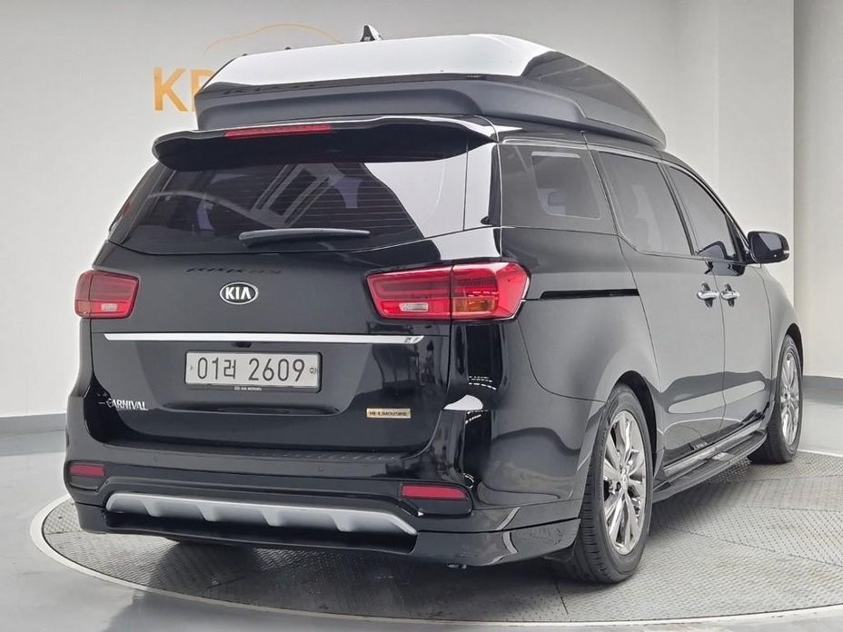 Kia Canival 2019
