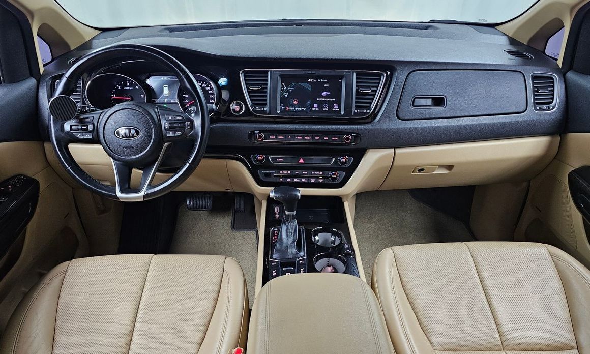 Kia Canival 2019