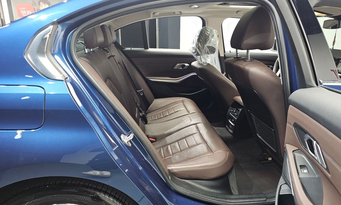 BMW 3-Series 2021