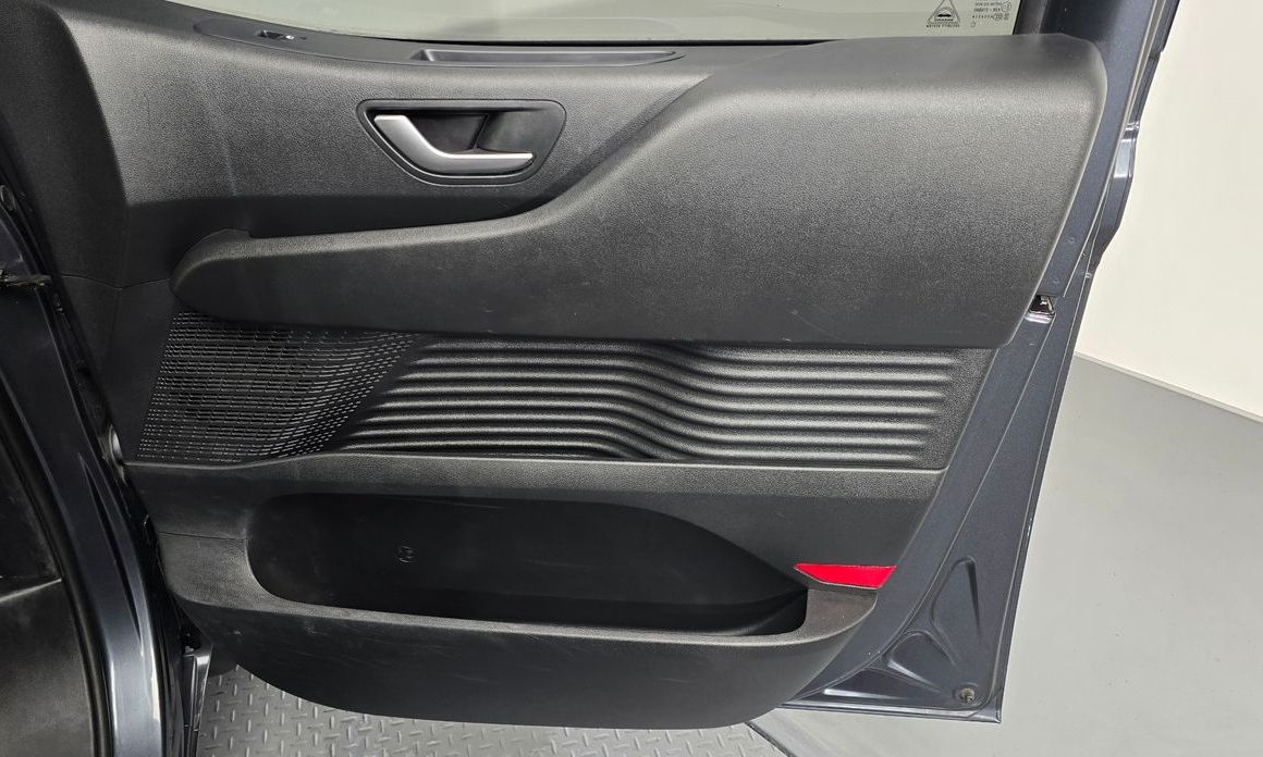 Hyundai Staria 2023