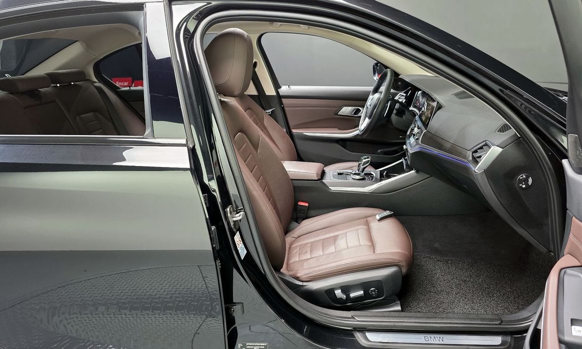 BMW 3-Series 2021