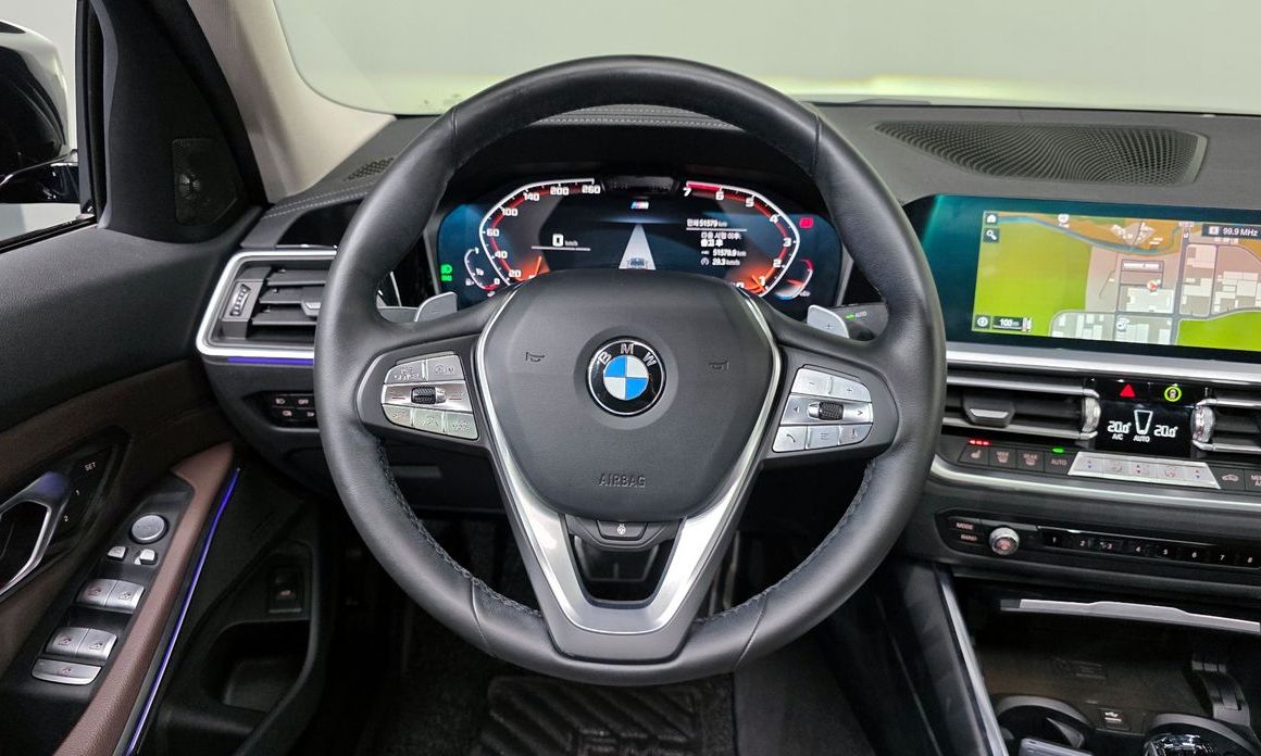 BMW 3-Series 2021