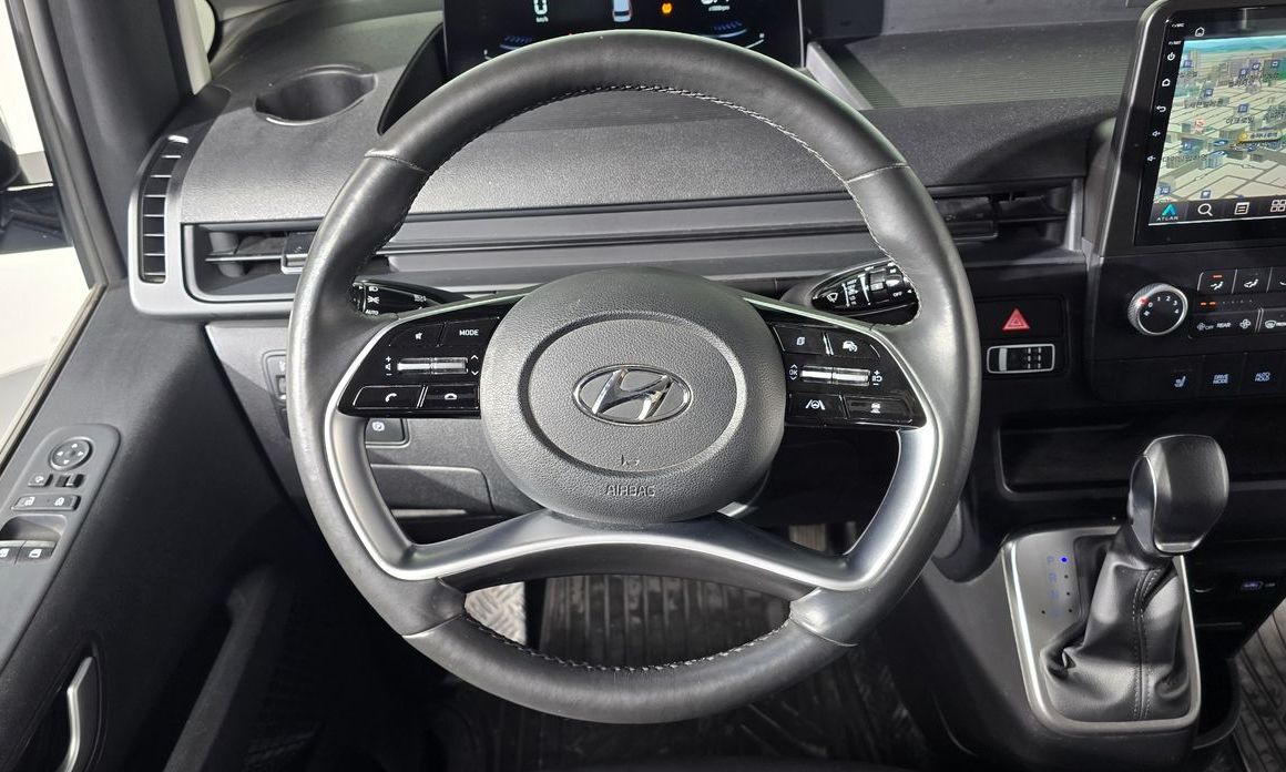 Hyundai Staria 2023