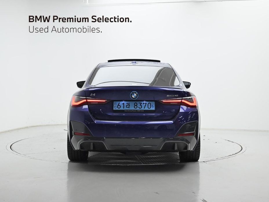 BMW i4 2024