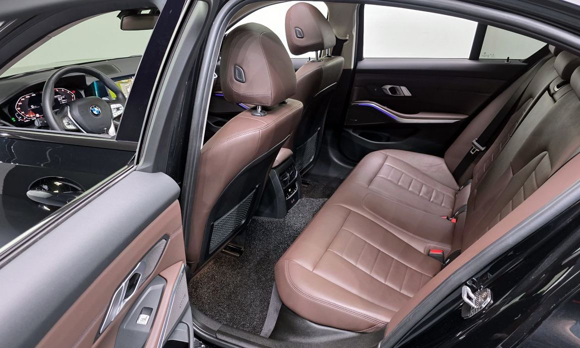 BMW 3-Series 2021