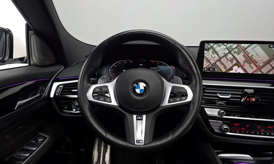 BMW Gran Turismo 2023