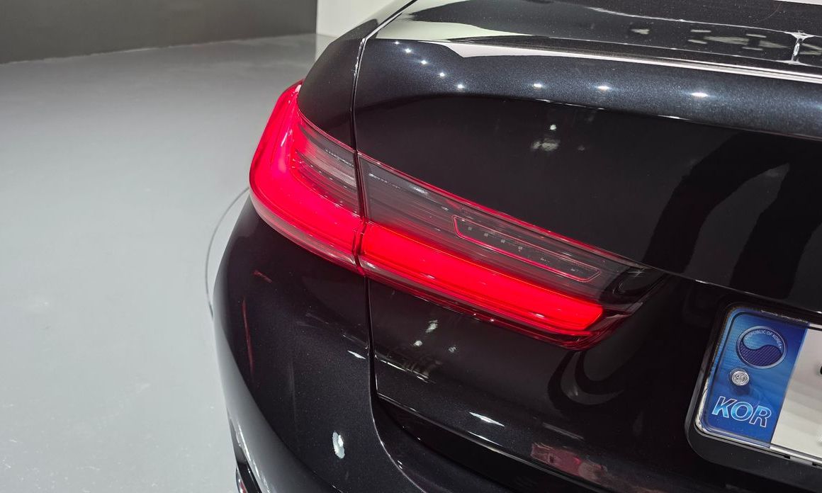 BMW 3-Series 2021