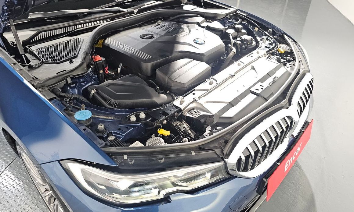 BMW 3-Series 2021