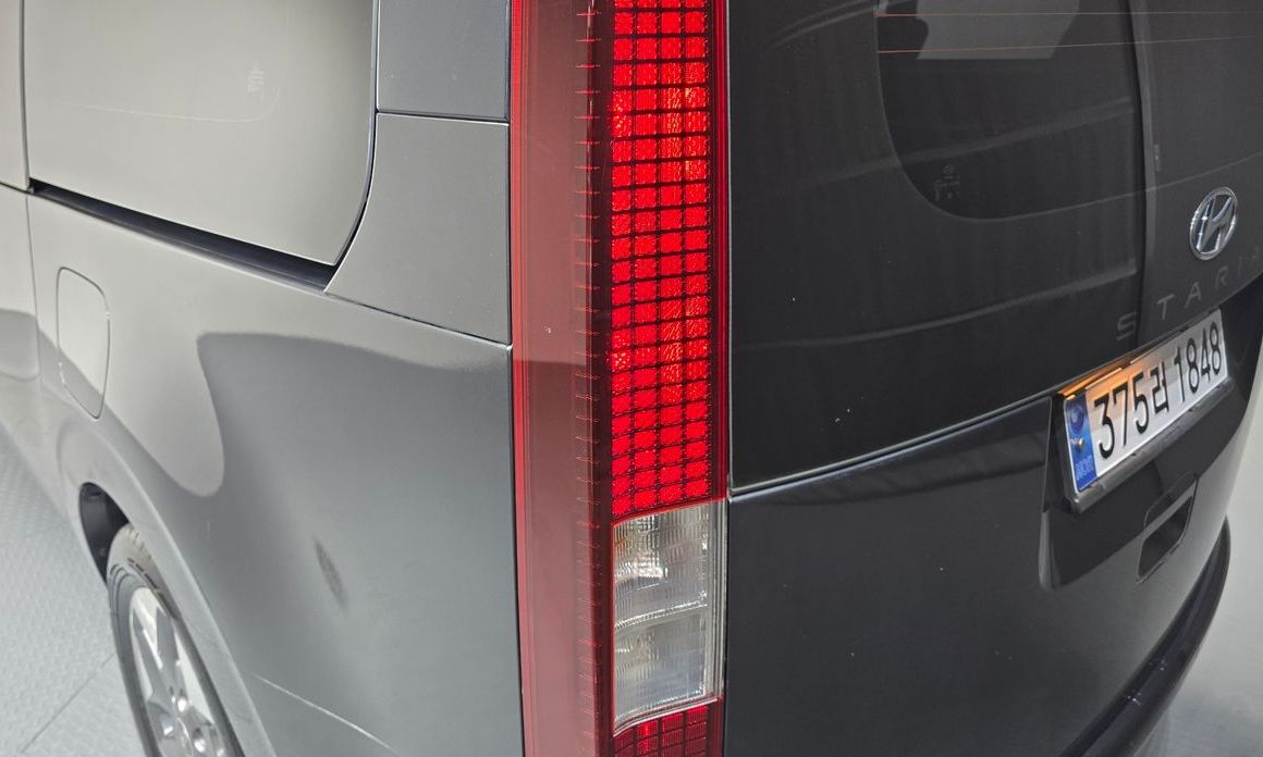 Hyundai Staria 2023