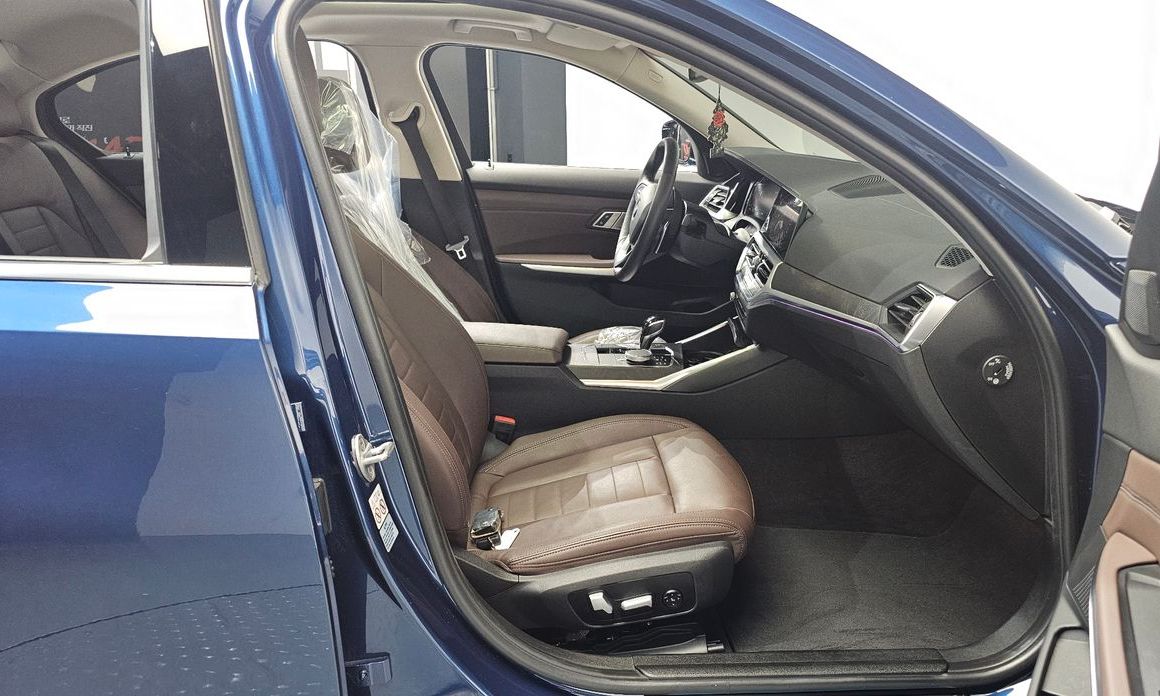 BMW 3-Series 2021