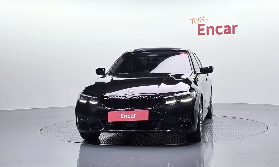 BMW 3-Series 2021