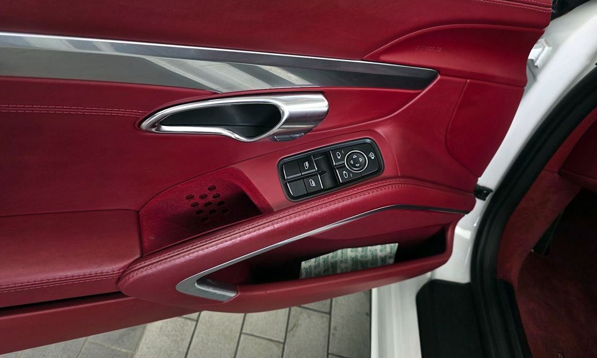 Porsche 718 2017