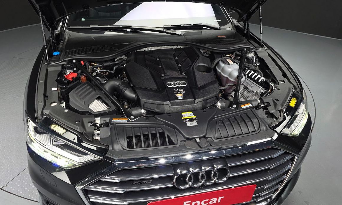 Audi A8 2021