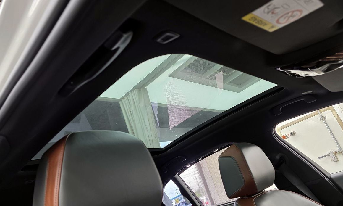 BMW 5-Series 2024
