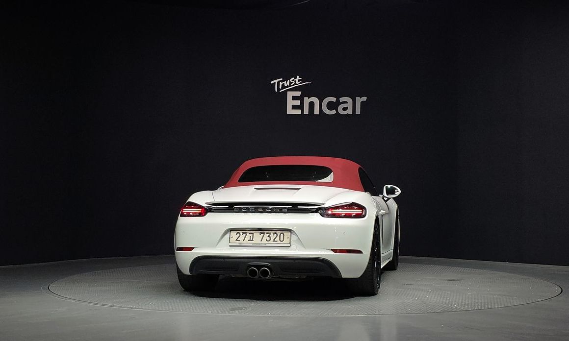 Porsche 718 2017