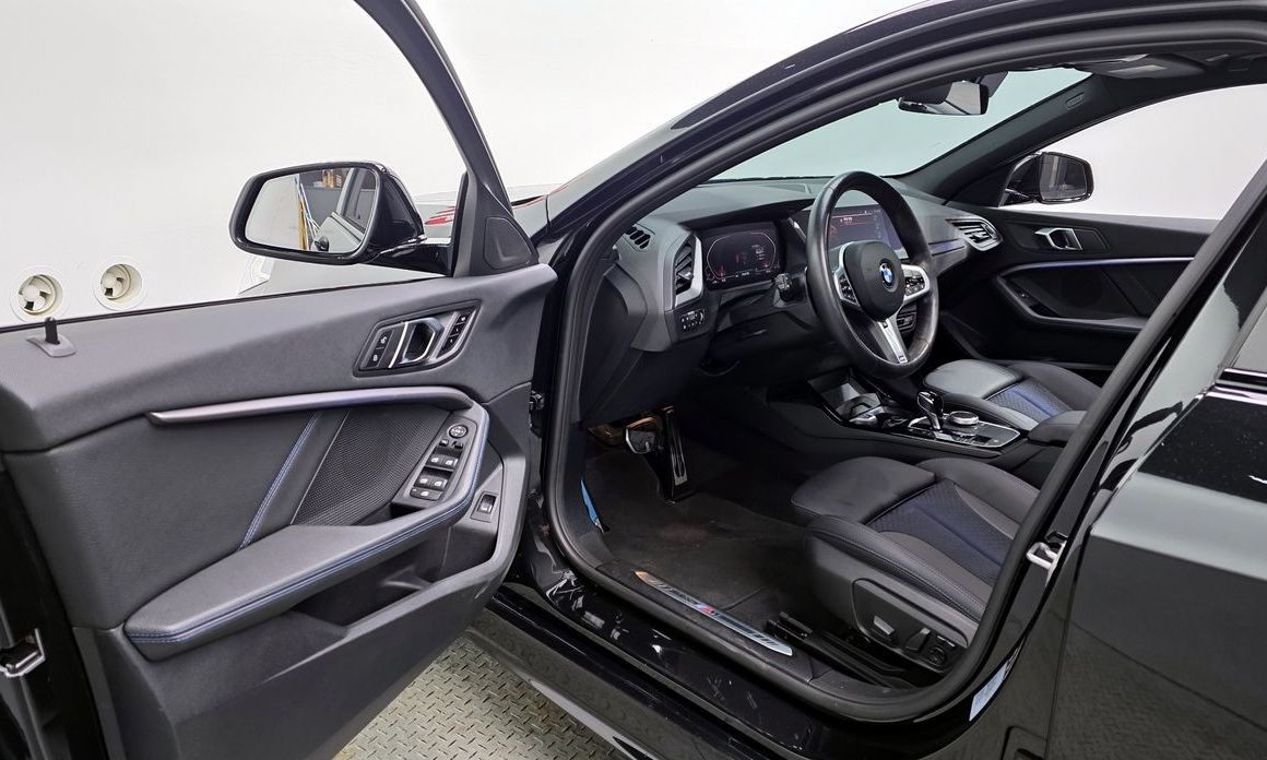 BMW 1-Series 2024
