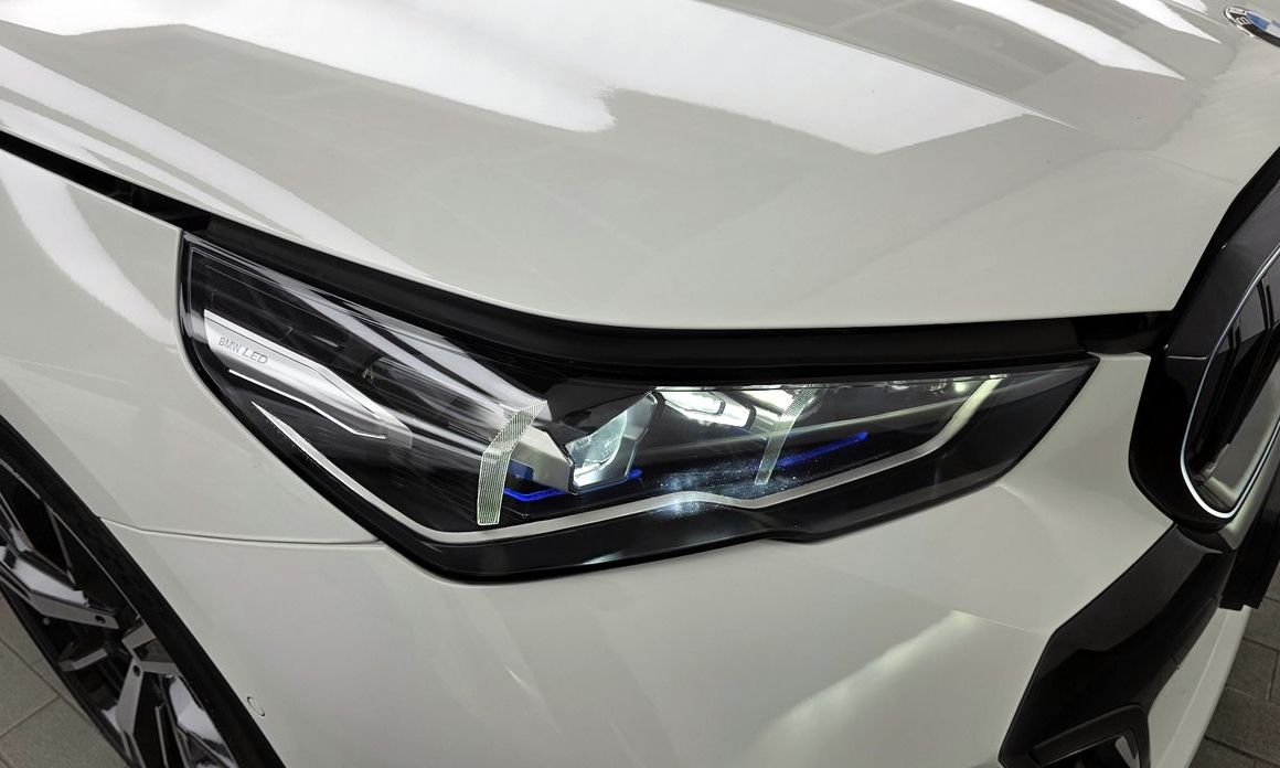 BMW 5-Series 2024