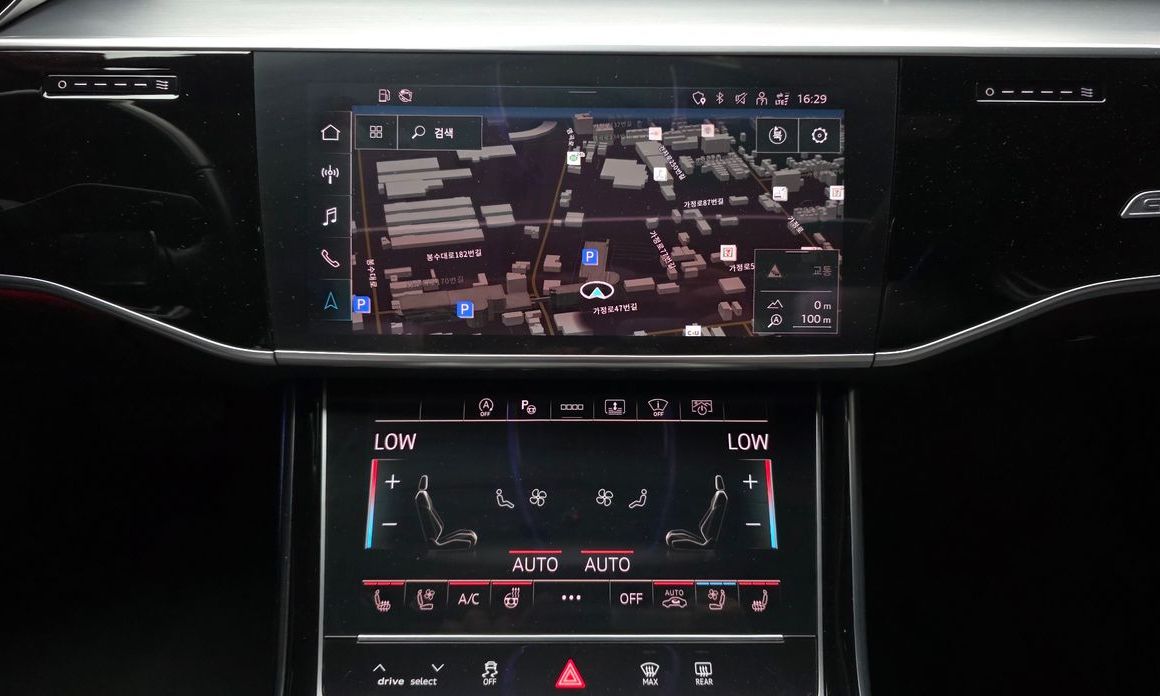 Audi A8 2021