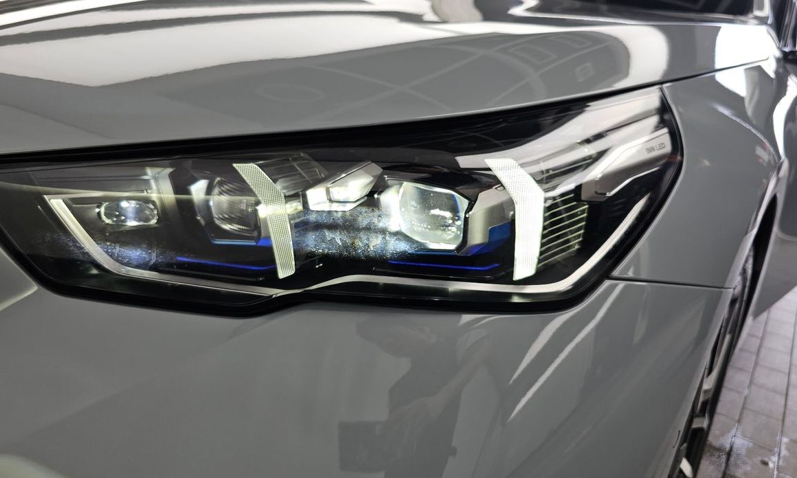 BMW 5-Series 2024