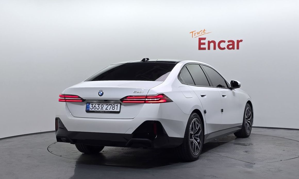 BMW 5-Series 2026