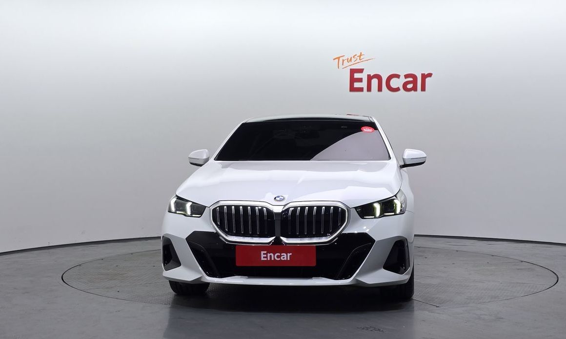 BMW 5-Series 2026