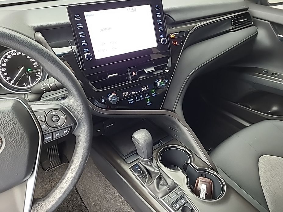 Toyota Camry 2022