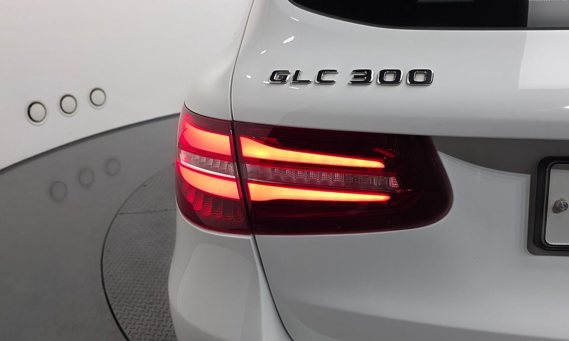 Mercedes-Benz GLC-Class 2019