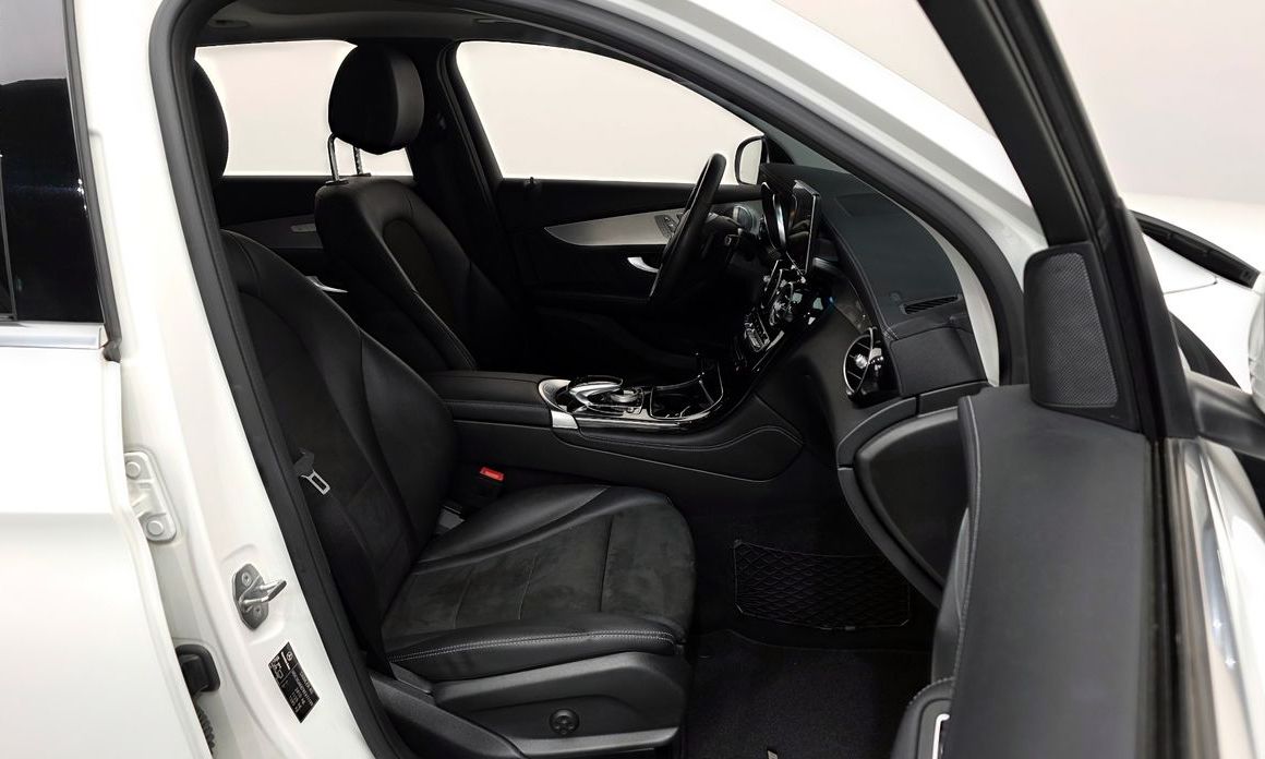 Mercedes-Benz GLC-Class 2019