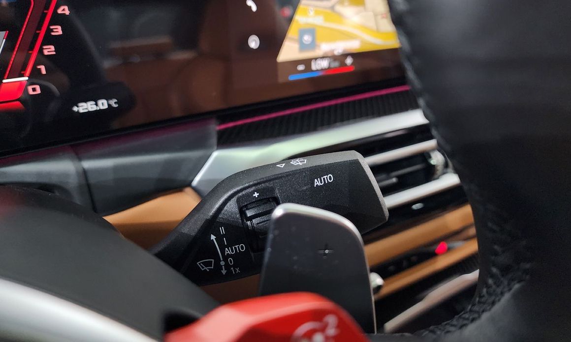 BMW 3-Series 2024