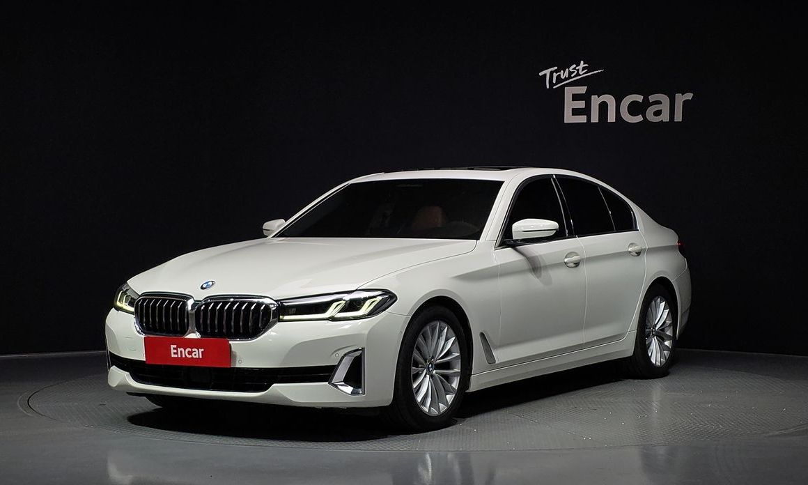 BMW 5-Series 2022