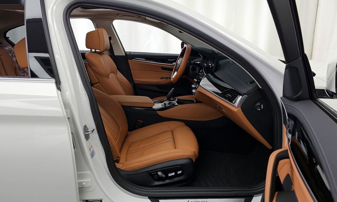 BMW 5-Series 2022