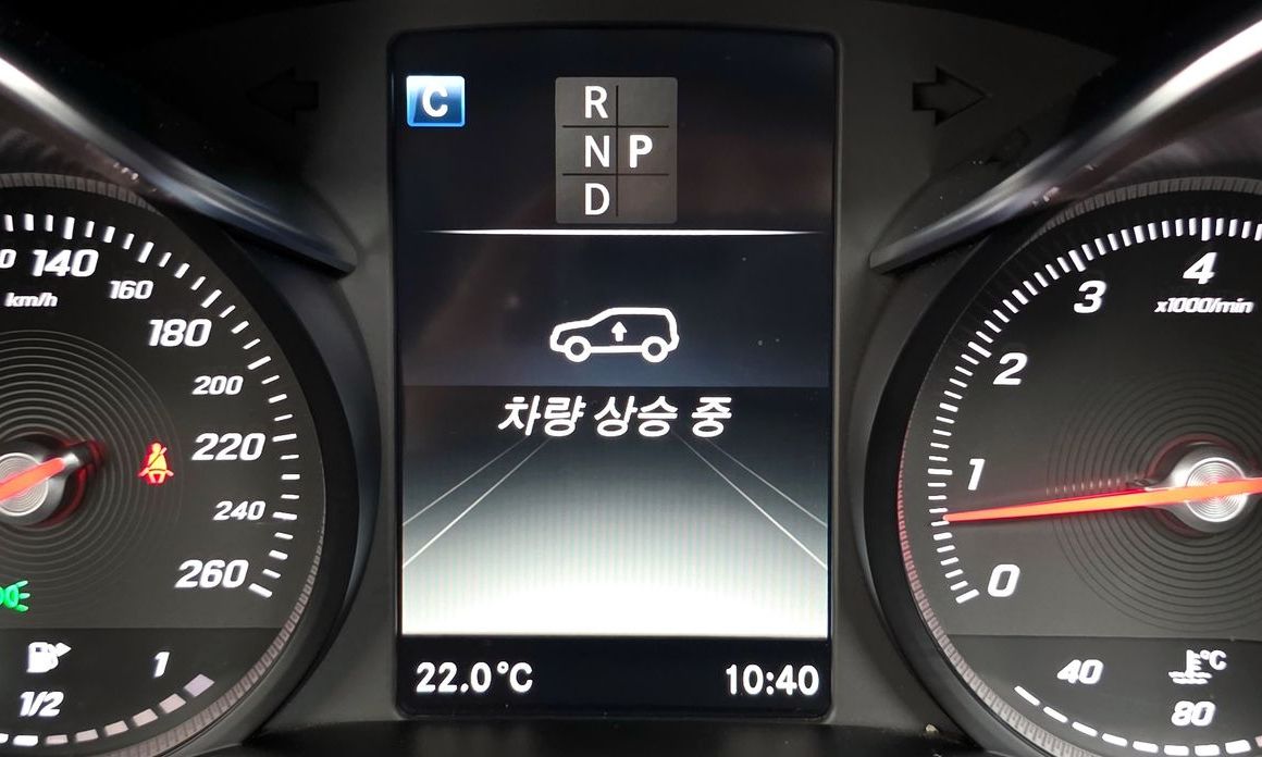 Mercedes-Benz GLC-Class 2019