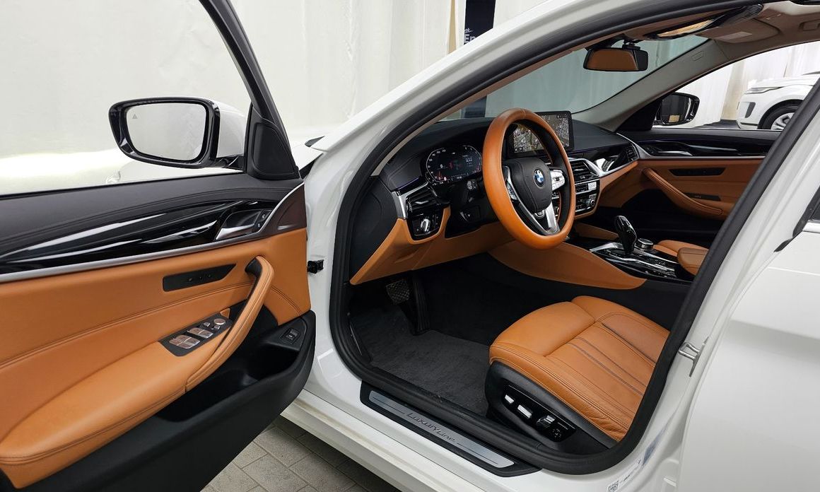 BMW 5-Series 2022