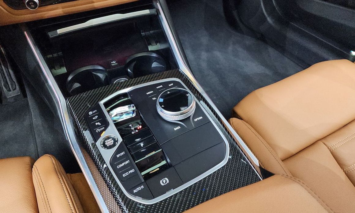 BMW 3-Series 2024