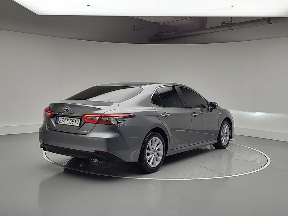 Toyota Camry 2022