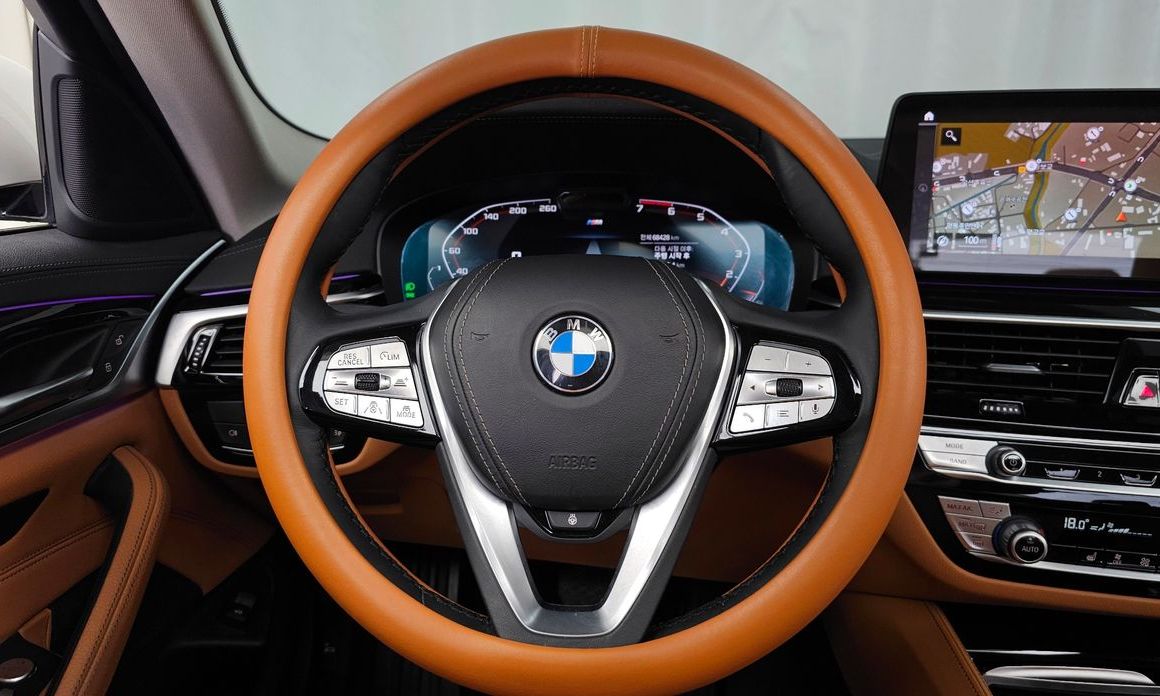 BMW 5-Series 2022