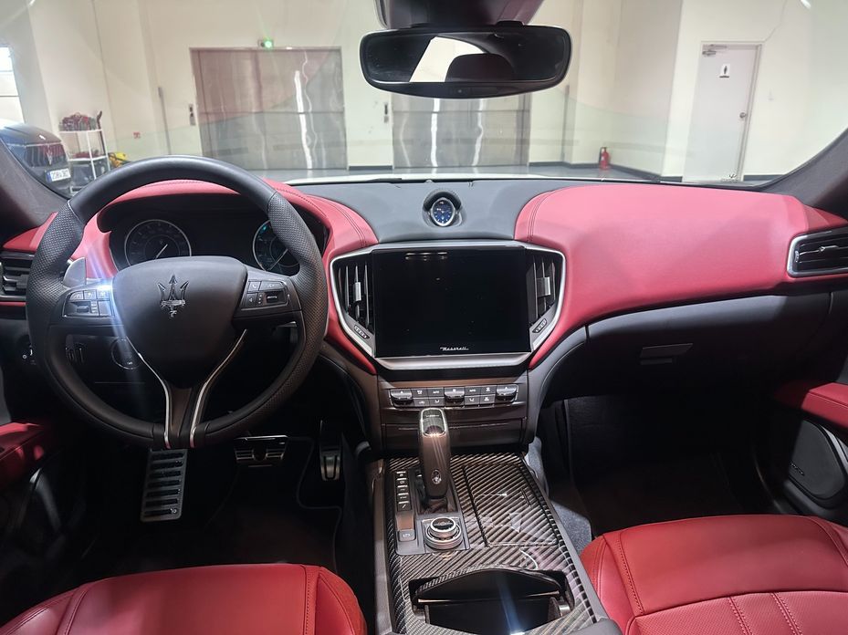 Maserati Ghibli 2023