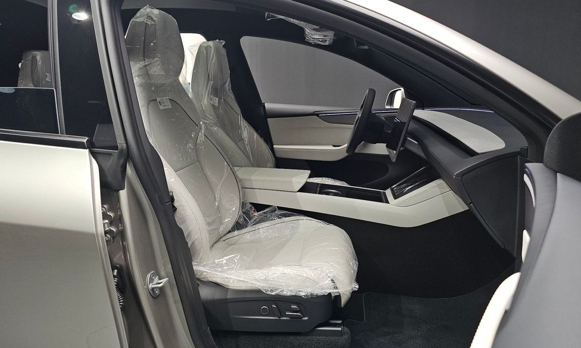 Tesla Model Y 2026