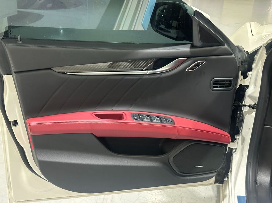 Maserati Ghibli 2023