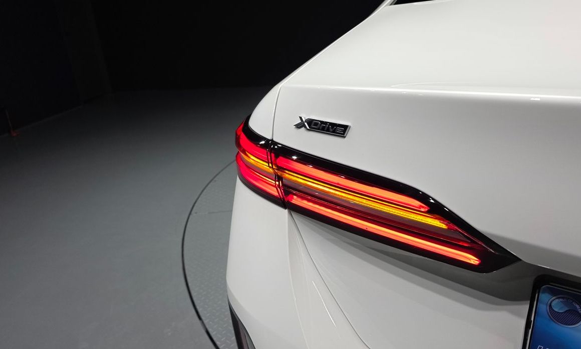 BMW 5-Series 2025
