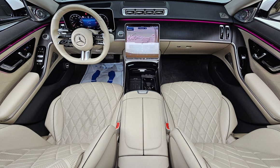 Mercedes-Benz S-Class 2021